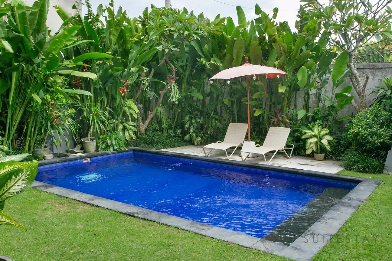 3 Bed Tropical Villa With Private Pool Canggu