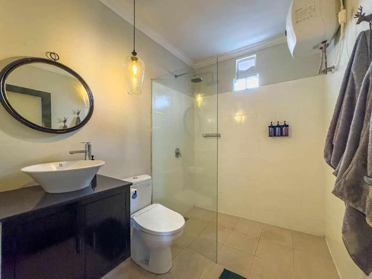 3 Bed Tropical Villa With Private Pool Canggu   Canggu (Bali)
